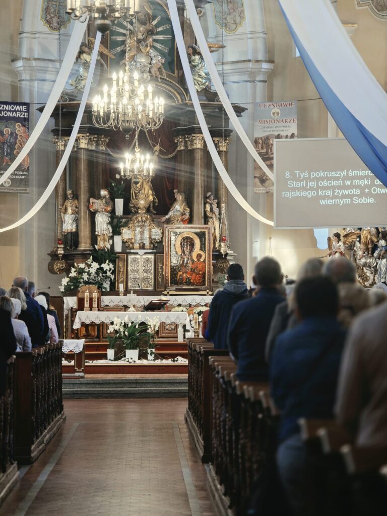 Zakończenie peregrynacji i przekazanie Obrazu Matki Bożej